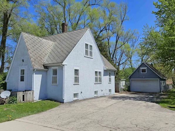 3726 S Main St, Rockford, IL 61102