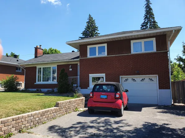 1015 Pinecrest Rd, Ottawa, ON K2B 6B6