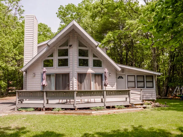 59 Caedman Dr, Albrightsville, PA 18210