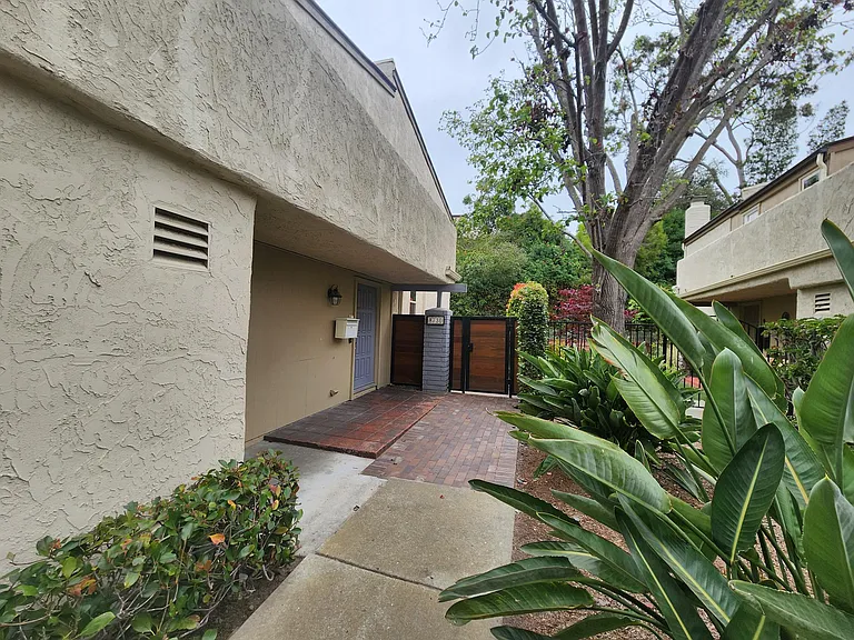 8730 Caminito Sueno — Photo 2