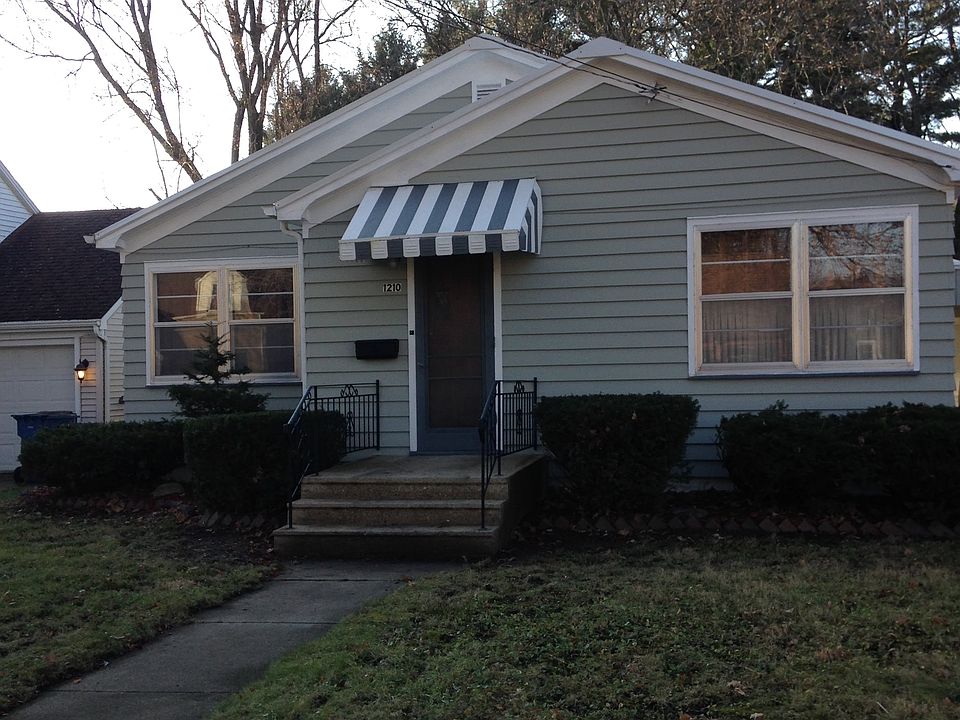 2nd image of 907 Springfield St