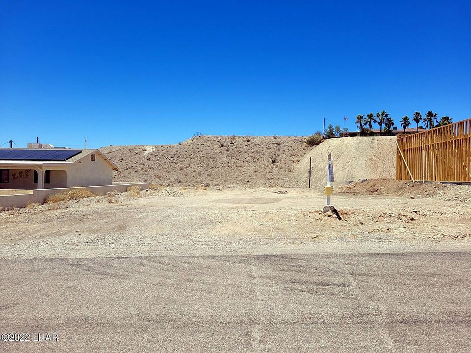 1st image of 3781 Yucca Dr