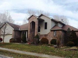 912 Ridgewood Ct, Connersville, IN 47331