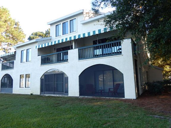 3rd image of 202 Southlake Ct