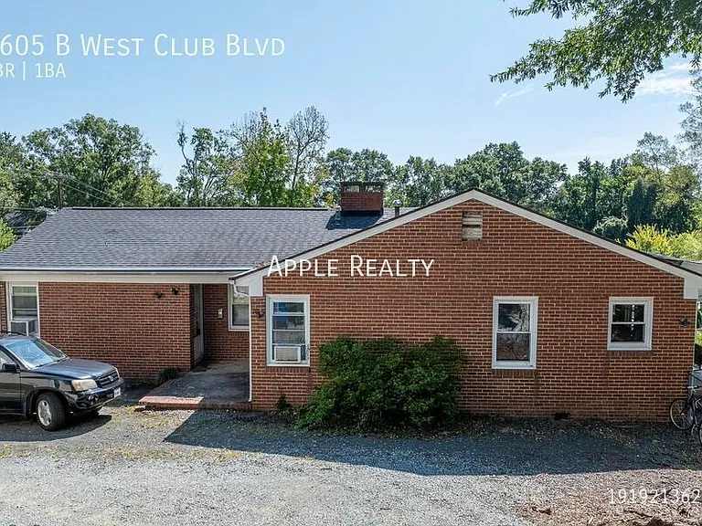 1605 W Club Blvd #B — Photo 15