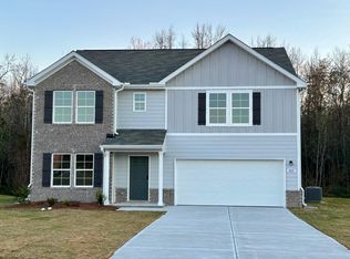 427 Cannon Point Dr, Bonaire, GA 31005