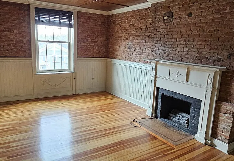 321 E Seneca St — Photo 6