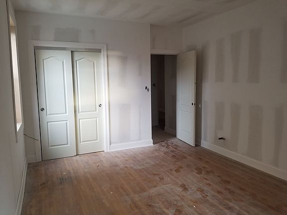 2nd image of 1680 E 22nd St APT 207