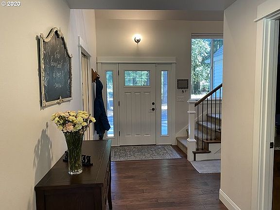 4th image of 18706 NE Cedar Dr
