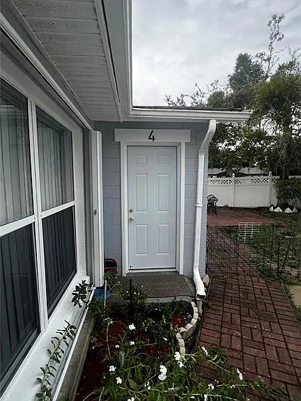 111 Cuautla Way #4 — Photo 2