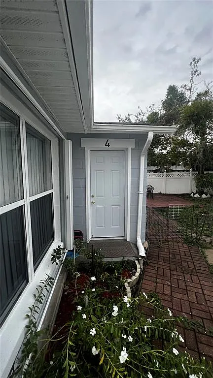 Building Photo - 111 Cuautla Way #4