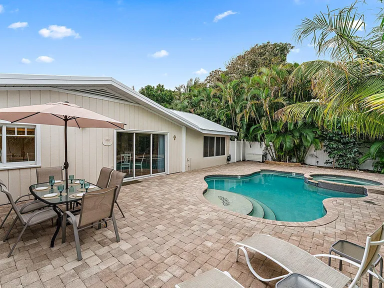 460 Sunrise Way — Photo 49