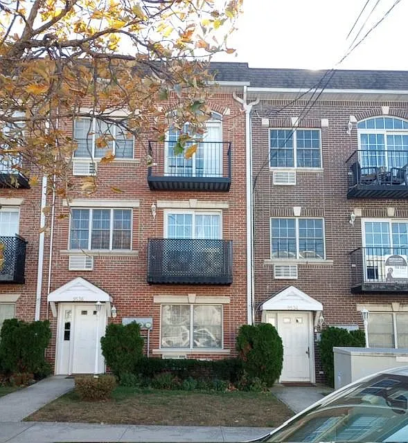 9536 Schenck St #3 photo 1