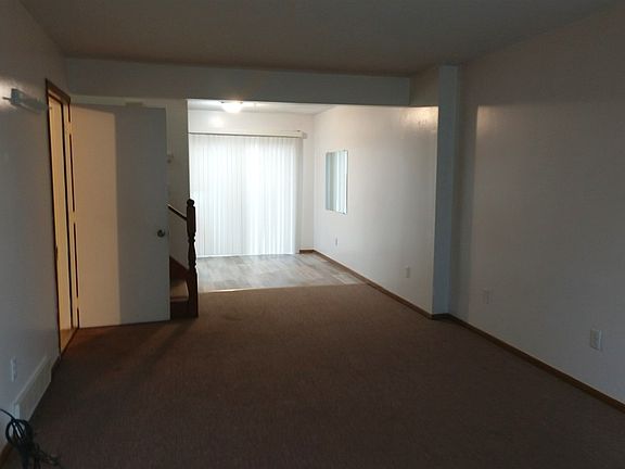 5th image of 1575 Bryn Mawr Pl