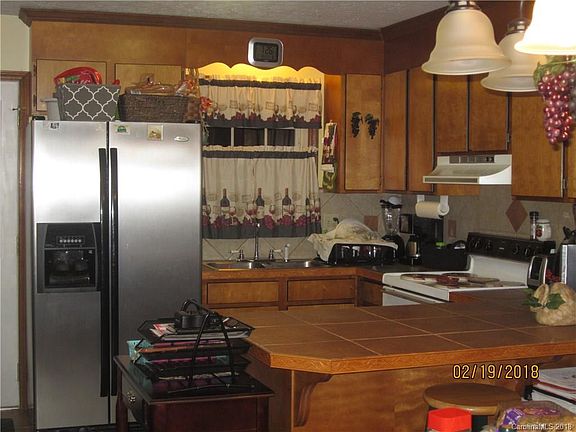 2nd image of 1150 Woodhill Dr