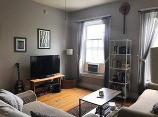 211 E King St APT 3, Lancaster, PA 17602