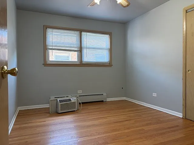 7323 W Higgins Ave #2 — Photo 14