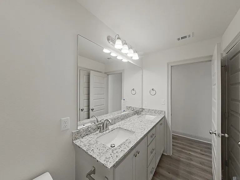 17647 Carlisle Ave — Photo 17
