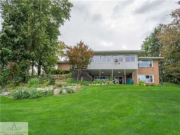 2nd image of 9384 Lookout Point Dr