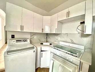 Rented by Ink Realty Services LLC