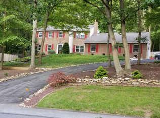 1231 Lindy Ter, Boiling Springs, PA 17007