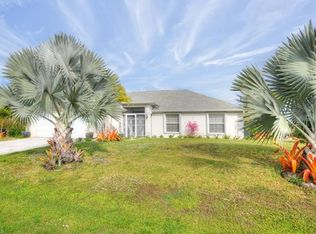 1329 NE 33rd St, Cape Coral, FL 33909