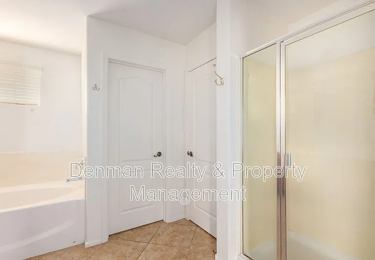 4262 E Carla Vista Dr — Photo 24