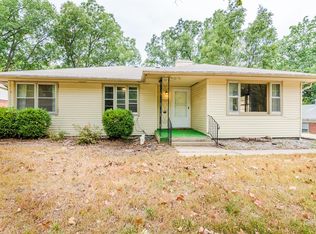 2029 Todd Rd, Manhattan, KS 66502