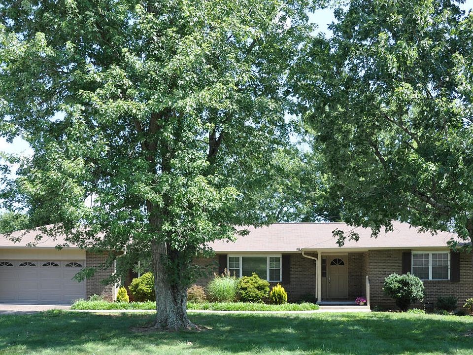 11732_Georgetowne_101