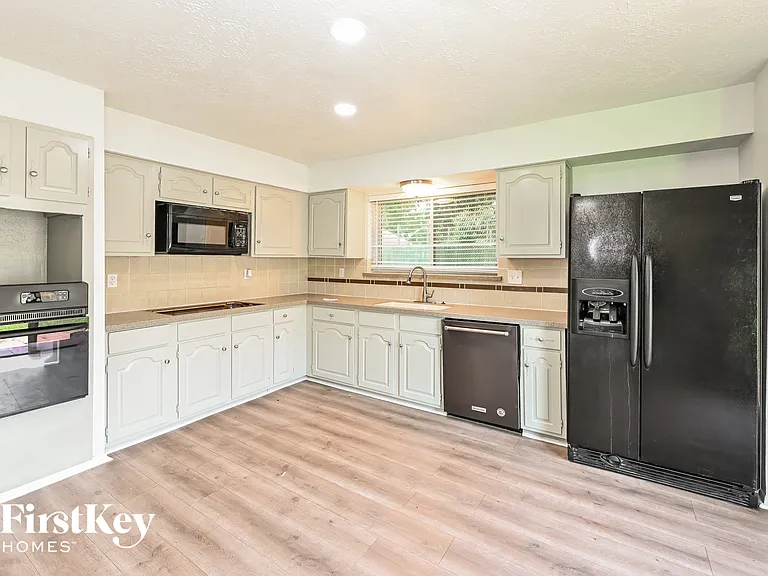 7207 Foxwick Ln — Photo 8