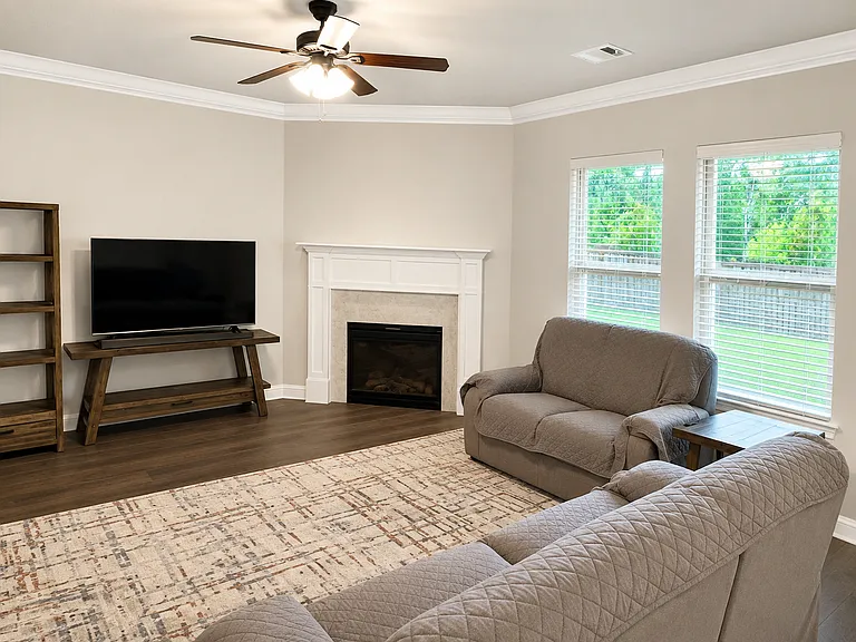 11660 Brookstone Dr — Photo 4