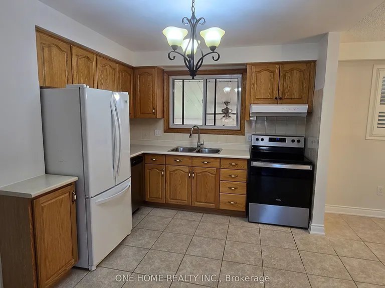 223 Elmwood Rd — Photo 7