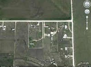 2606 Hickory St, Rhome, TX 76078