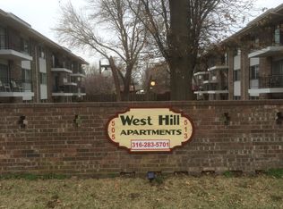 505 W 12th St, Newton, KS 67114