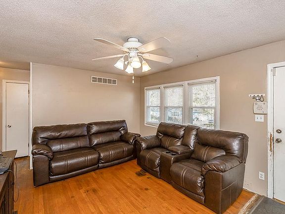 5th image of 6209 Longwood Ave