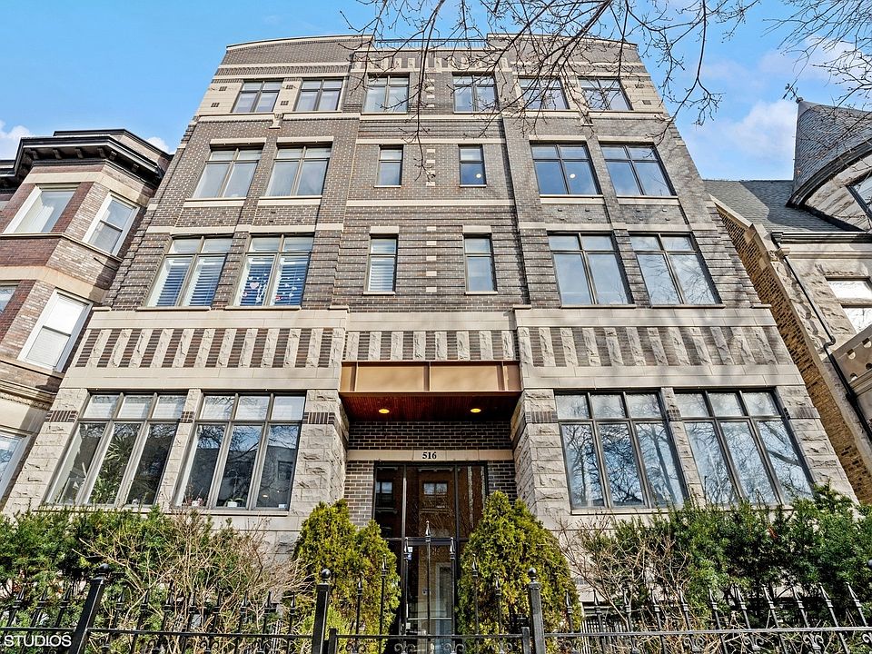 1st image of 516 W Oakdale Ave APT 3E