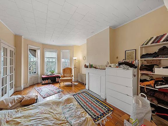 2nd image of 453 55th St #3