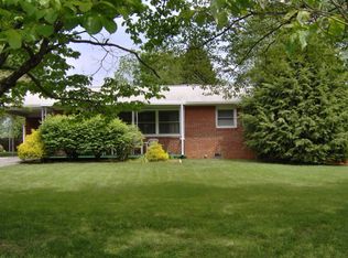 3104 Hazelwood Rd, Knoxville, TN 37921