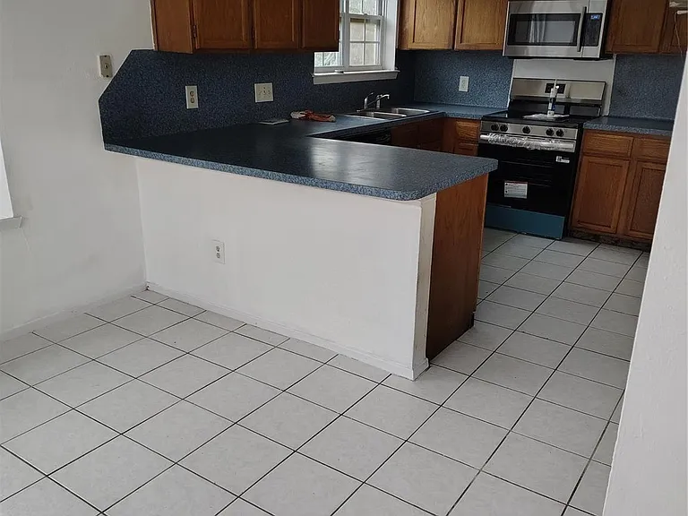 10331 Rancho Bernardo Ln — Photo 10