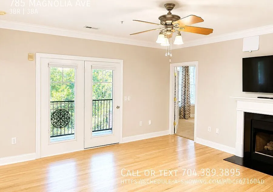 Elegant Dilworth Living Just Minutes from Uptown Charlotte — Photo 3