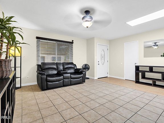 5th image of 5701 N 43rd Ln