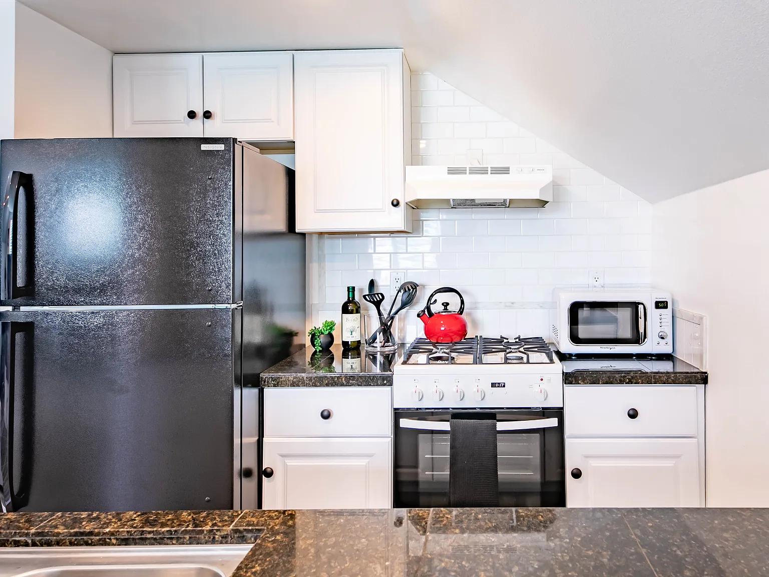 1 bed, 500 sqft, $3,245 — Photo 3