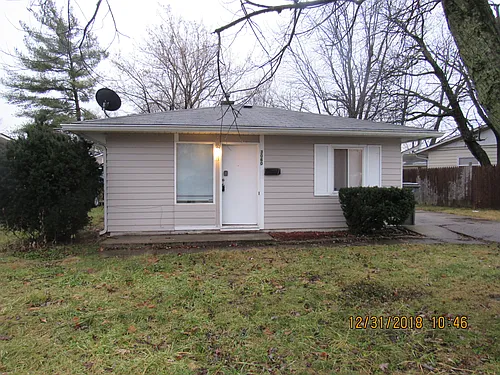 3060 Midvale Dr Photo 1