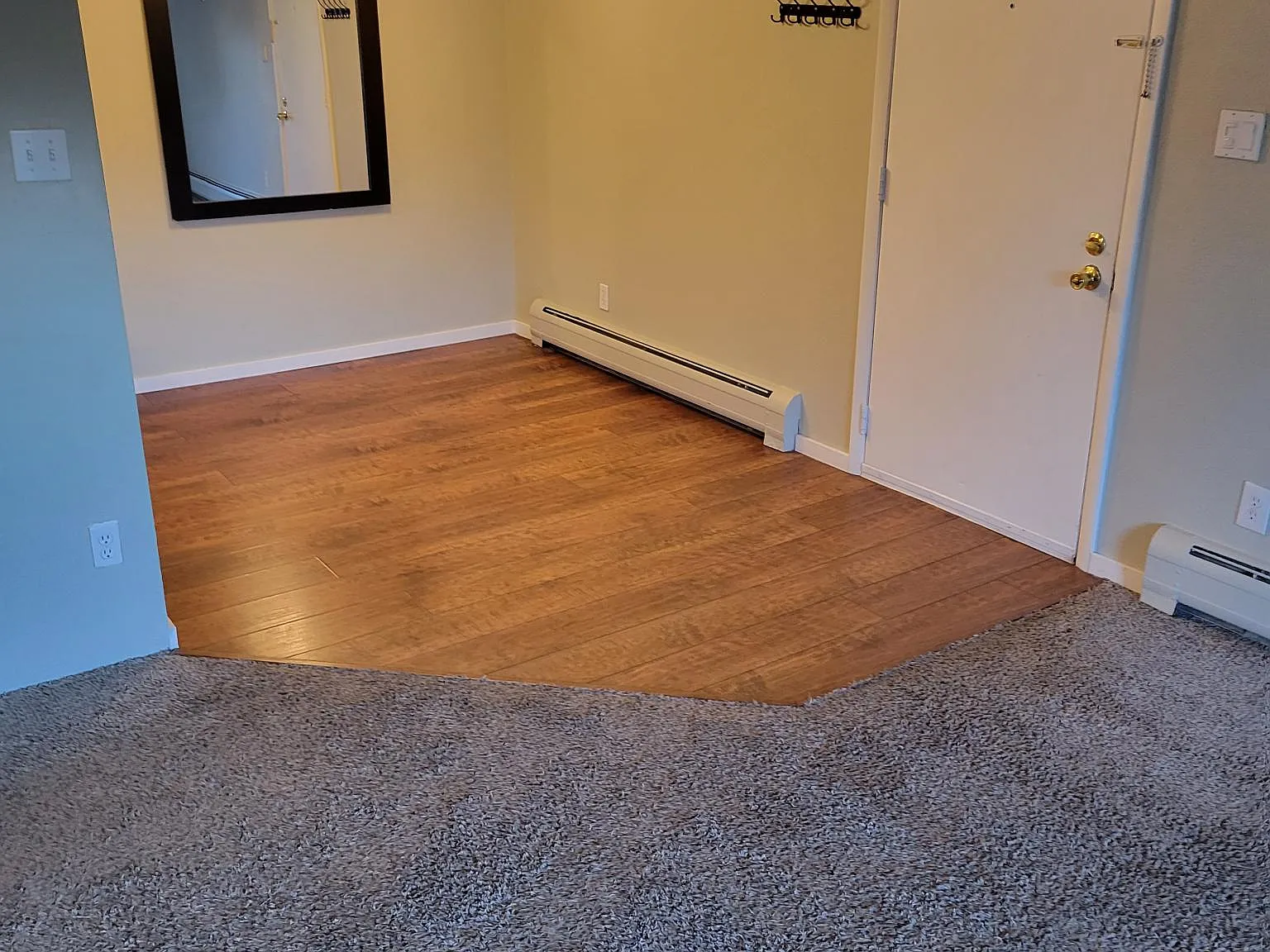 2 bed, 875 sqft, $1,500 — Photo 1