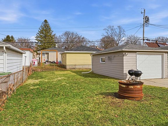 3rd image of 3134 South 98th STREET