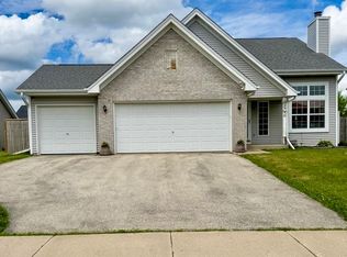 5540 Stockton Dr, Rockford, IL 61109