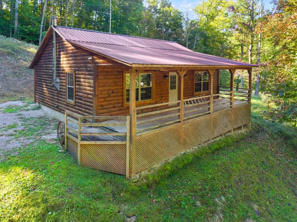 1630 Lower Hatcher Creek Rd, Stanton, KY 40380