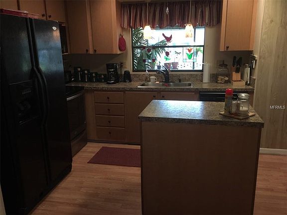 4th image of 120 Big Oak Ln