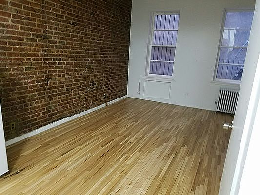 4th image of 1475 2nd Ave APT 2G