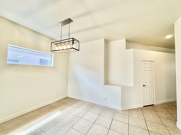 5th image of 6391 W Pontiac Dr